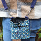 Crossbody Beloningstas - Happy Blue Tulp